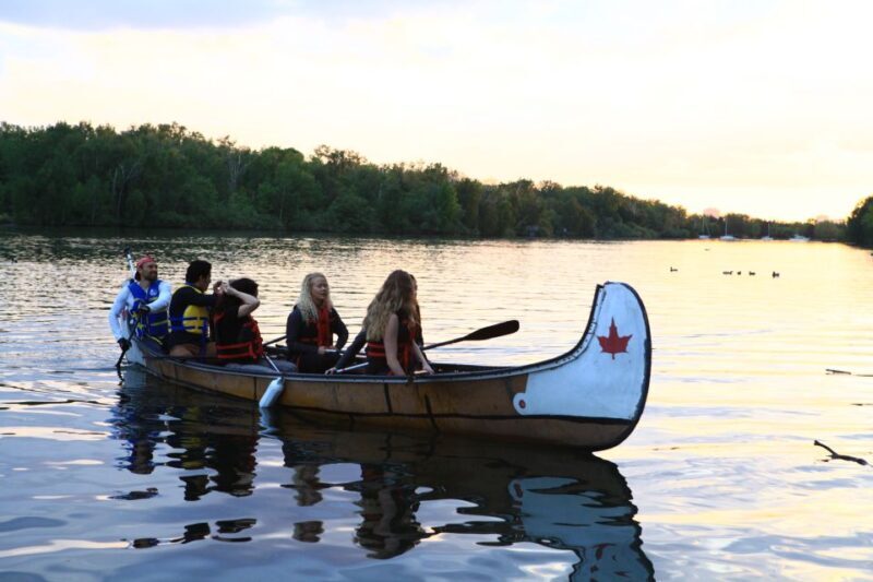 Toronto: Fall Colours Canoe Tour of the Toronto Islands - Who Will Love This Tour?