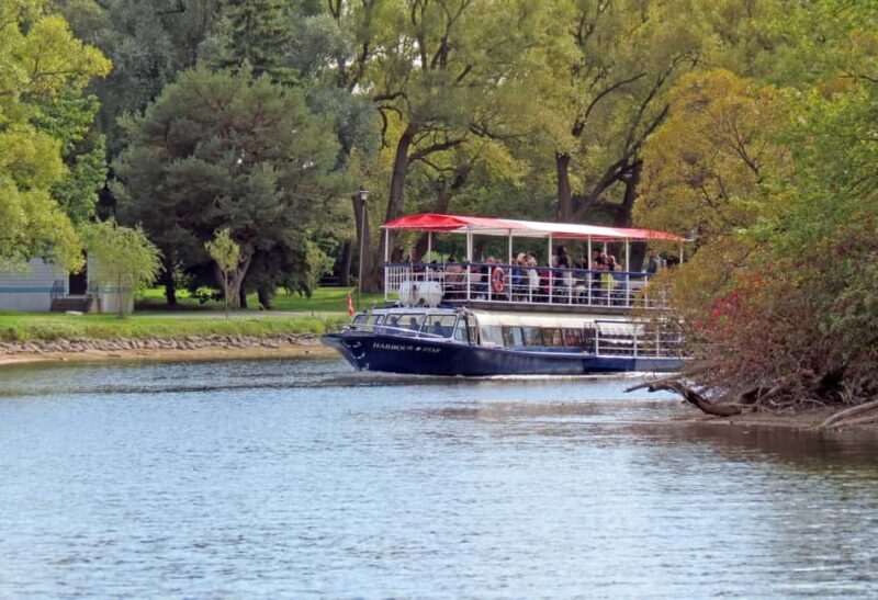 Toronto: Guided Harbour and Islands Sightseeing Cruise - Why This Tour Works Well