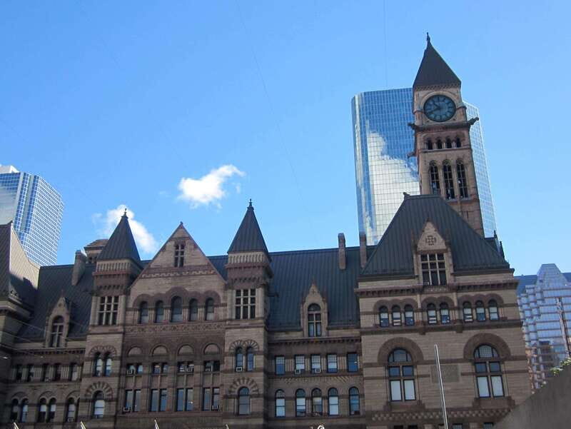 Toronto: Highlights Drive and Walking Tour - Pricing and Value