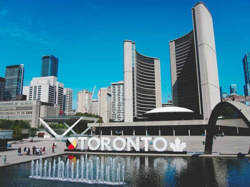 Toronto ICONIC Sightseeing Day Tour with Small Group Max 12 - FAQ