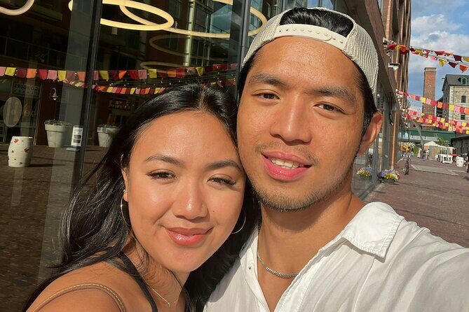 Toronto Murder Mystery Quest Outdoor Detective Escape Game - Exploring the Details of the Toronto Murder Mystery Quest