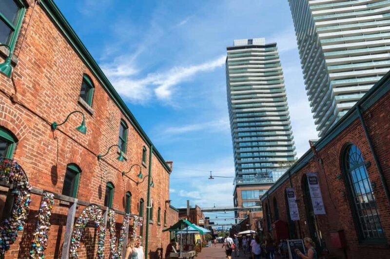 Toronto: Old Town Highlights Private Walking Tour - An In-Depth Look at the Toronto Old Town Highlights Private Tour