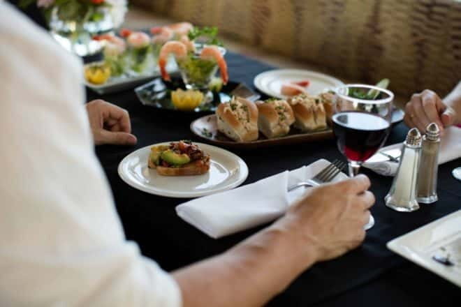 Toronto: Premium Harbor Cruise with Lunch, Brunch, or Dinner - A Deep Dive into the Toronto Harbor Cruise Experience