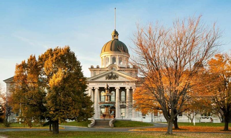 Toronto: Private Day Trip to Kingston with Driver-Guide - What to Keep in Mind