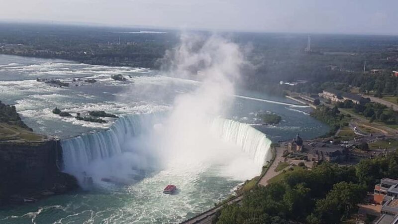 Toronto: Private Niagara Falls Tour with Boat Cruise - A Deep Dive into the Experience
