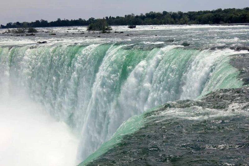 Toronto: Private Niagara Tour & Shopping at Niagara Outlet - Why This Tour Is Worth It