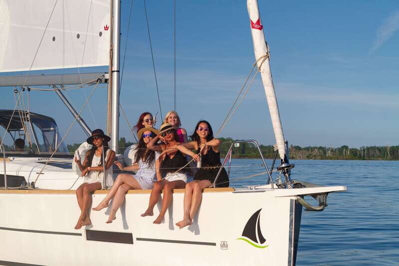 Toronto: Sailing Yacht Cruise of Toronto Harbor and Islands - Why This Tour Offers Great Value