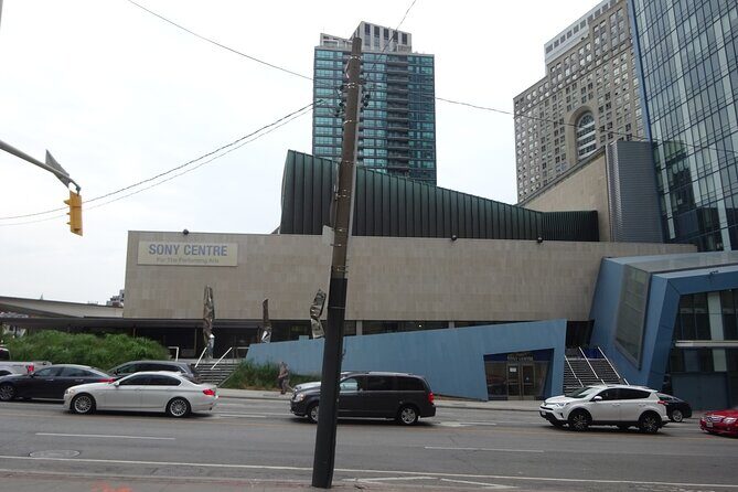 Toronto Self-Guided walking tour and scavenger hunt - FAQ