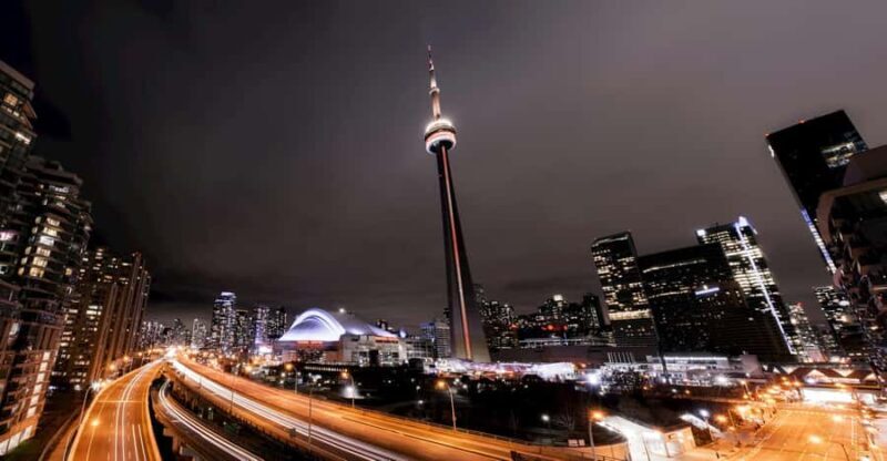 Toronto: Stopover city tour with transfers. - An In-Depth Look at the Toronto Stopover Tour