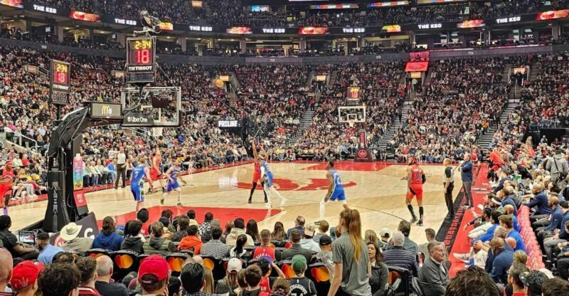 Toronto: Toronto Raptors NBA Game Ticket at Scotiabank Arena - An In-Depth Look at the Toronto Raptors NBA Game Experience