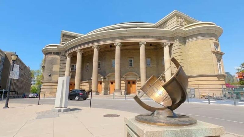 Toronto: TV & Movie Tour with University of Toronto Visit - Key Points