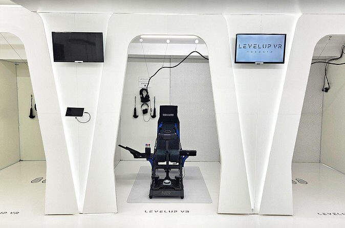 Toronto VR Flight Simulator Experience - Who Would Enjoy This Most?