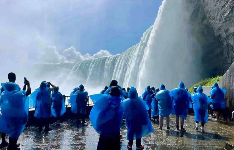Toronto: Winter Niagara Falls Tour with Attractions Package - FAQ