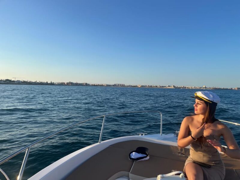 Torrevieja: Sunset onboard + Cava Cup - A Closer Look at the Sunset onboard + Cava Cup Tour in Torrevieja