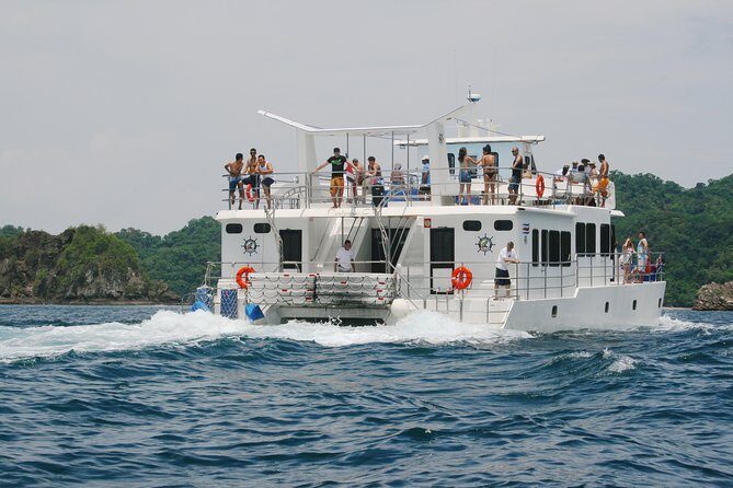 Tortuga Island Cruise From Puntarenas - FAQ
