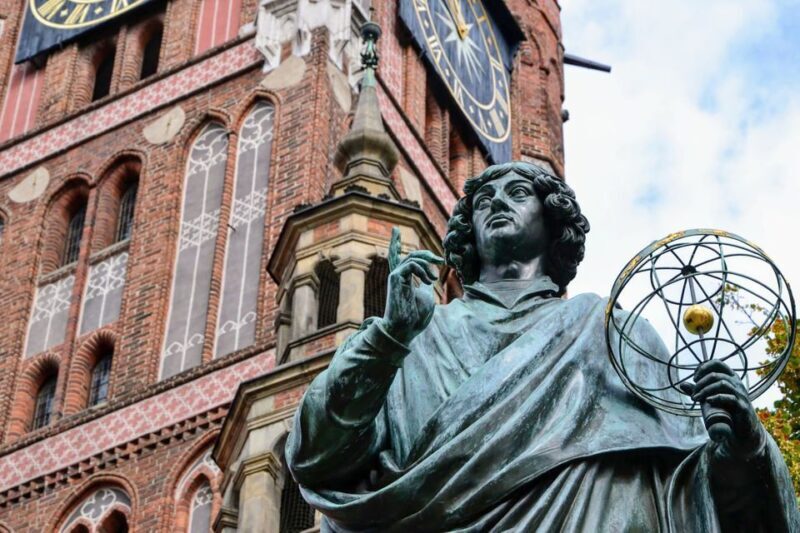Toru: Full-Day Tour of the City of Copernicus - The Sum Up