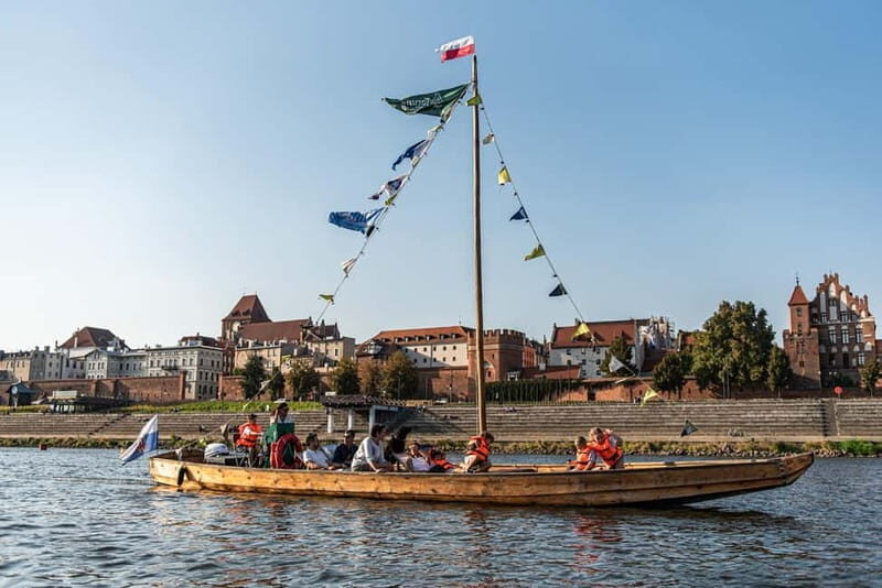 Toru: Sunset on the Vistula From a Traditional Boat. - An In-Depth Look at the Sunset on the Vistula Experience