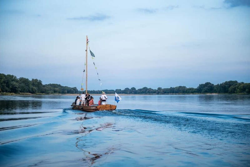 Toru: Sunset on the Vistula From a Traditional Boat. - Who Should Consider This Tour?