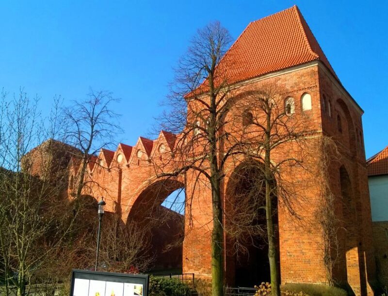 Torun Copernicus Trail and Old Town Private Walking Tour - FAQ