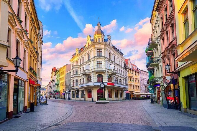 Torun Old Town Highlights Private Walking Tour - In-Depth Look at the Tour Itinerary