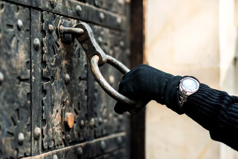 Torun: Spy-Themed Walk & Game with Host - Why This Tour Offers More Than Just Sightseeing