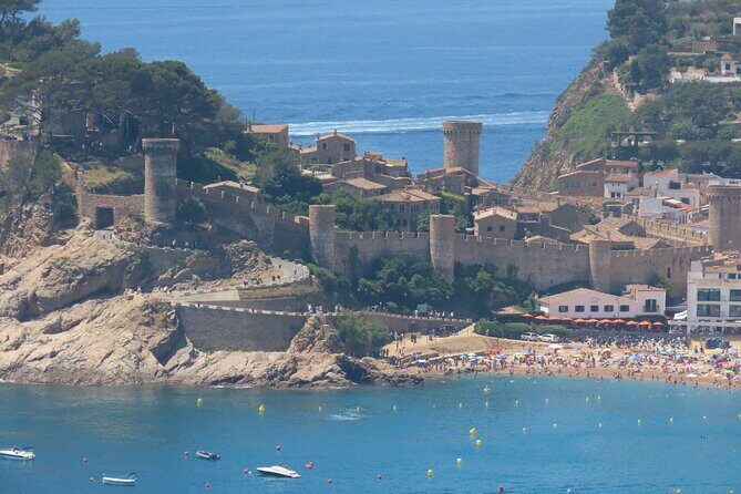 Tossa de Mar: Kayak & Snorkel Tour with Paella from Barcelona - Why This Tour Works Well