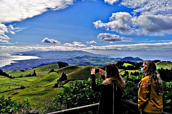 Totally personalized private tour to Sete Cidades and Lagoa do Fogo (west) - Why Choose a Private, Personalized Tour?
