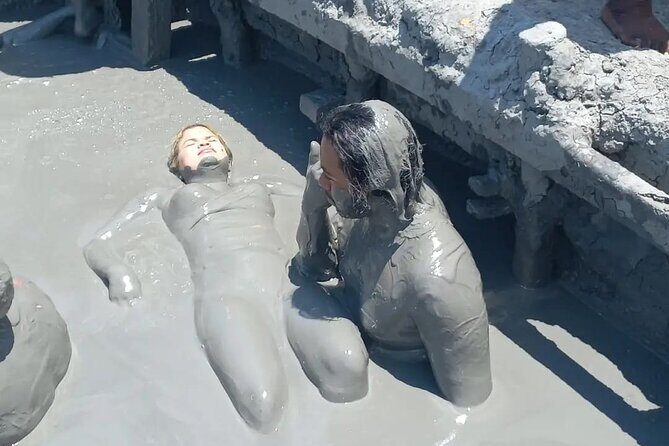 Totumo volcano and pink sea - The Experience in Detail