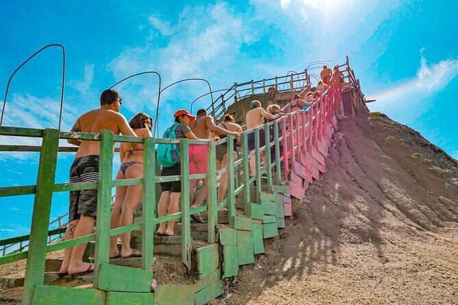 Totumo volcano tour + snack - Key Points