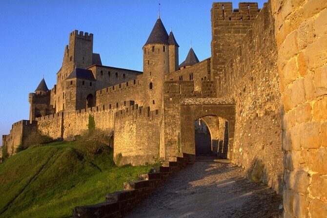 Toulouse : Carcassonne Day Trip by Coach with audio guides - Final Thoughts: Who Will Love This Tour?