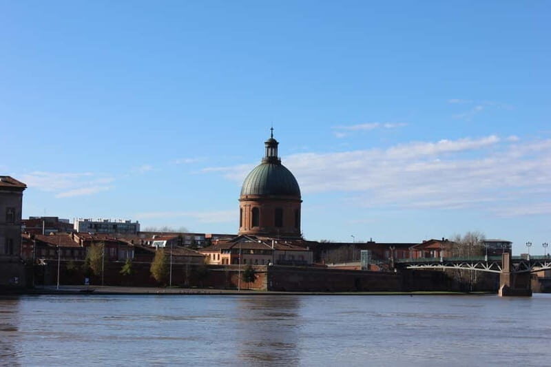 Toulouse: Toulouse Urban Safari guided photo walk and photo spots - Who Should Consider This Tour?