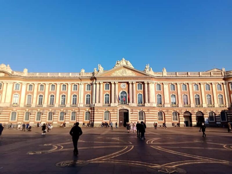 Toulouse: Toulouse Urban Safari guided photo walk and photo spots - FAQ