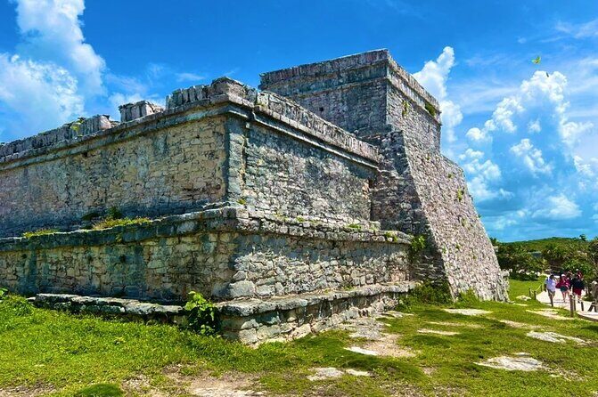 Tour 1 day in Tulum with Coba and Cenote and Playa del Carmen - FAQ
