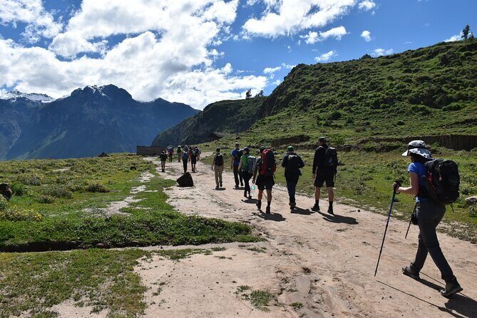 Tour 2 Days Colca Canyon Adventure Trekking - Key Points