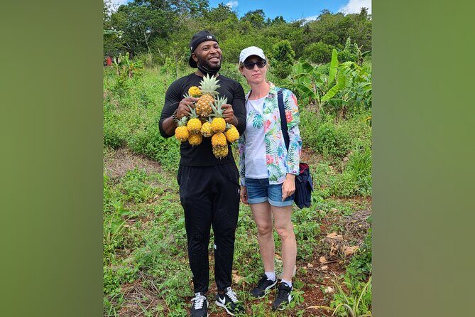 Tour a Jamaican Farm - Tour a Jamaican Farm: An Authentic Look at Rural Life in Kingston