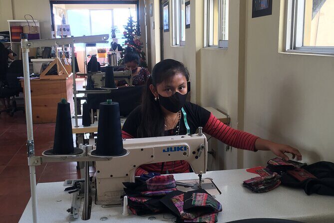 Tour a NGO non profit Vocational Training Center Amigos de Santa Cruz and explore the Mayan village - Key Points