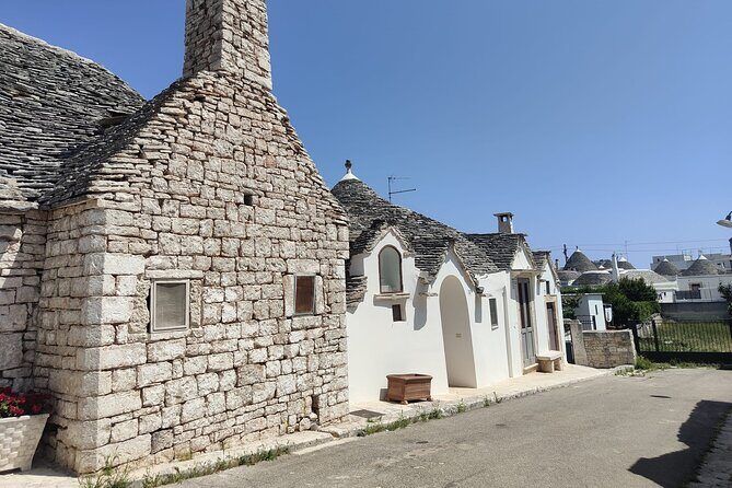 Tour: Alberobello, Ostuni & Locorotondo, Apulian Aperitif - The Hidden Gem: the Olive Oil & Wine Tasting