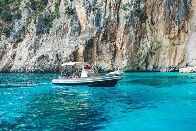 Tour along the coast of Baunei: a unique experience - Key Points