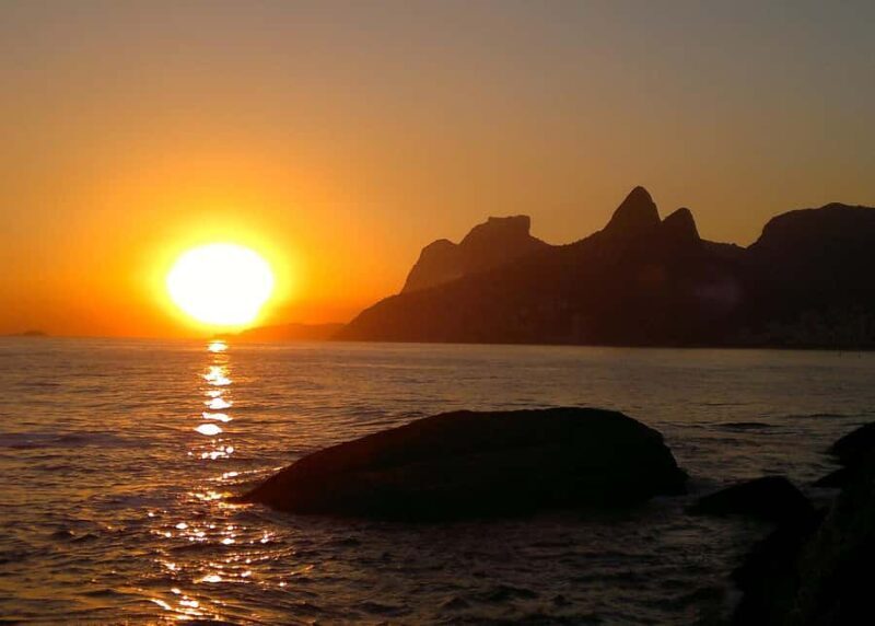 Tour Arpoador Sunset: Copacabana History & Stunning Sunset - Who Will Love This Tour?