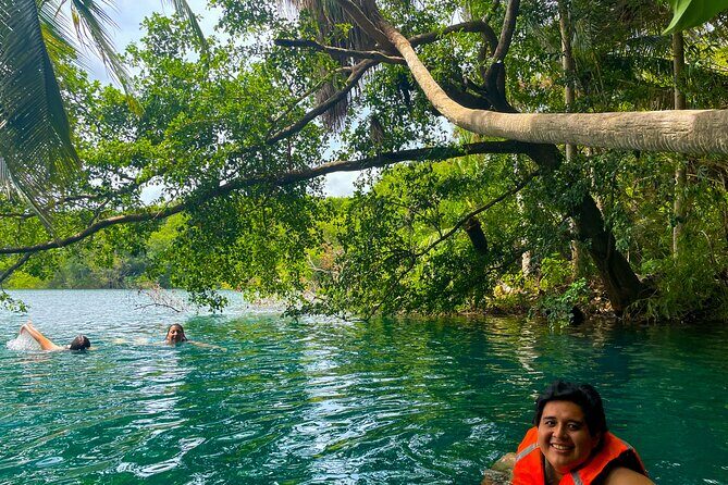 Tour Bacalar Ponton with Transfer from Cancun & Playa del Carmen - Exploring Bacalar: What to Expect on the Tour