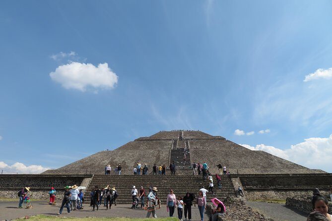 Tour Basilica de Guadalupe and Pyramids of Teotihuacan - Who Should Consider This Tour?
