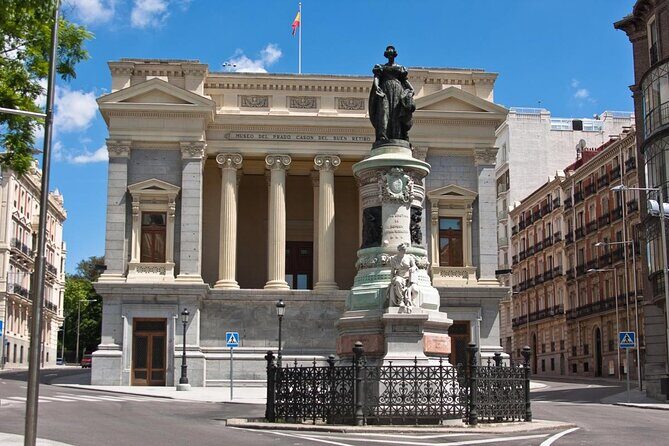 Tour 'Best of Prado Museum' (Skip the line ticket. 7 people max.) - Key Points