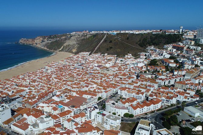 Tour Between Lisbon - Porto or Porto-Lisbon with several stops - Key Points