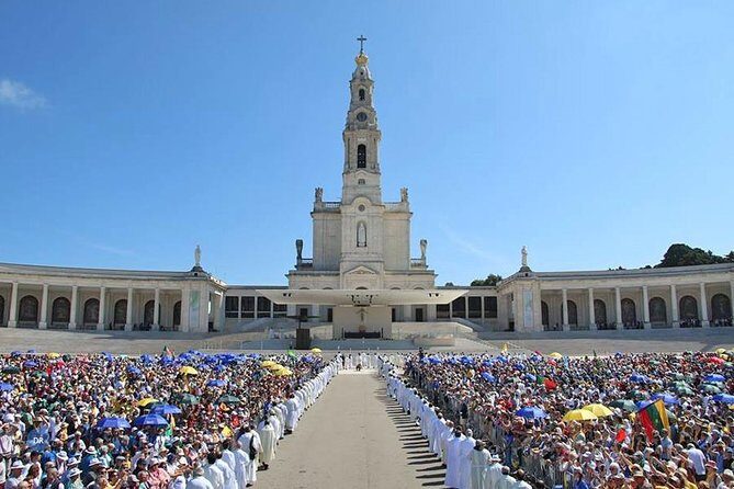 Tour Between Lisbon - Porto or Porto-Lisbon with several stops - Summary: Who Should Book This Tour?