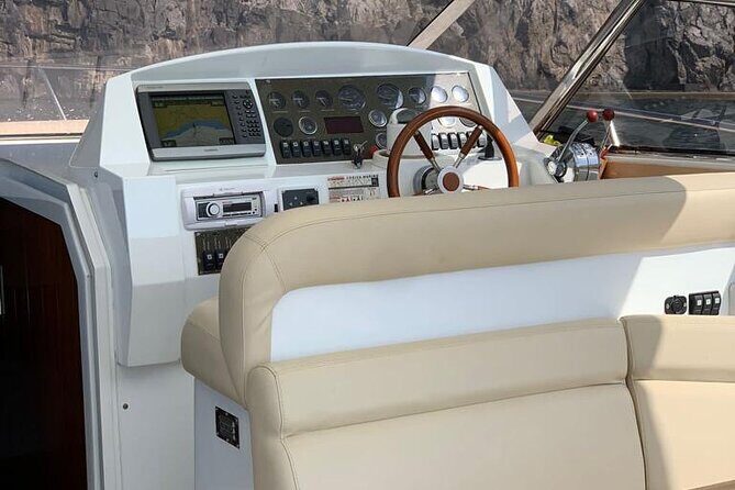 Tour Boat Positano - Key Points