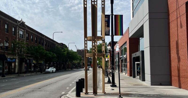 Tour Chicago LGBTQ+ Style - Exploring Chicagos LGBTQ+ Heritage in Just 2 Hours