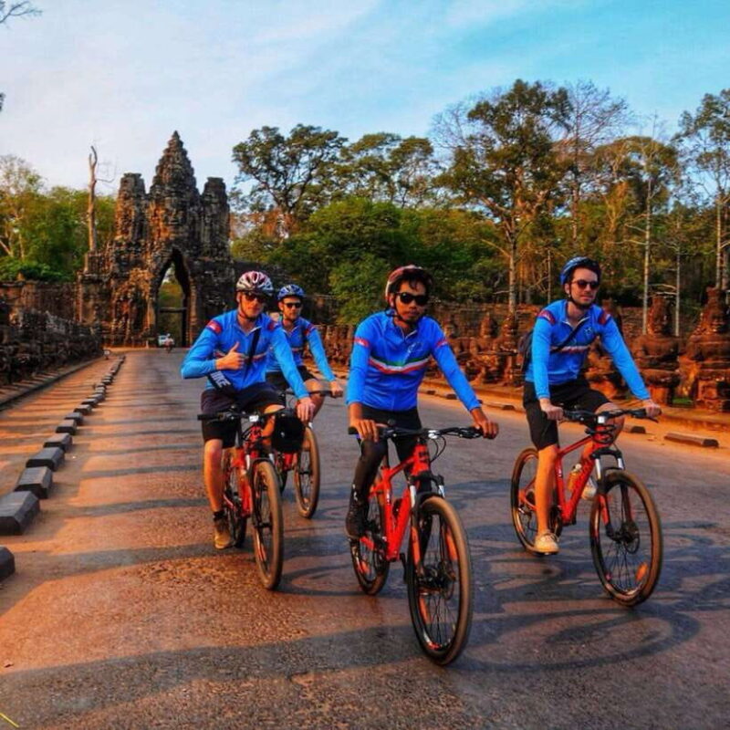 Tour de friends - Discover Angkor Wat Full Day Bike Tour - Final Thoughts