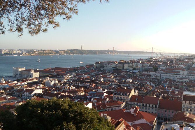 Tour Discover the charms and secrets of the beautiful city of Lisbon - Who Will Love This Tour?