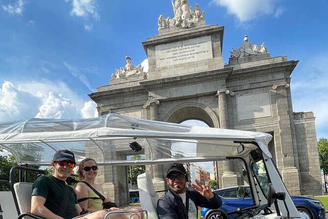 Tour en tuk-tuk electrico por MADRID MODERNO - A Deep Dive into the Madrid Electric Tuk-Tuk Experience