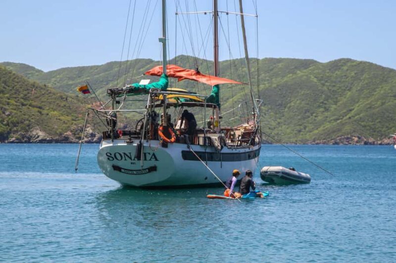 Tour en Velero a Bahía Concha Parque Tayrona - What Sets It Apart